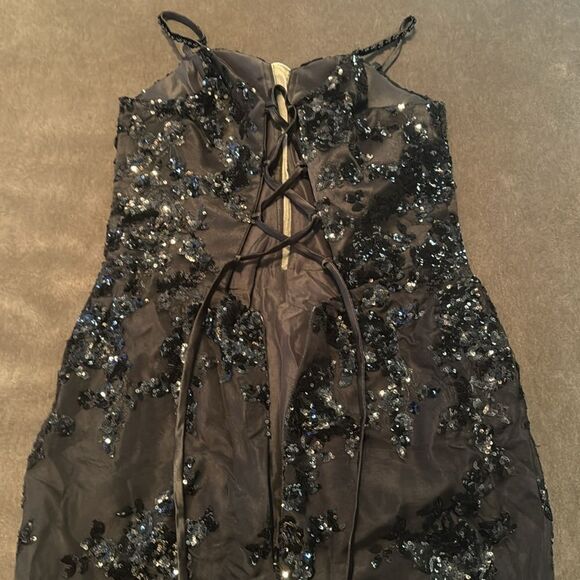 Women’s Black MermaidFit Sequins Party Prom Formal Dress LaceUp Back Size 4 - Picture 11 of 15